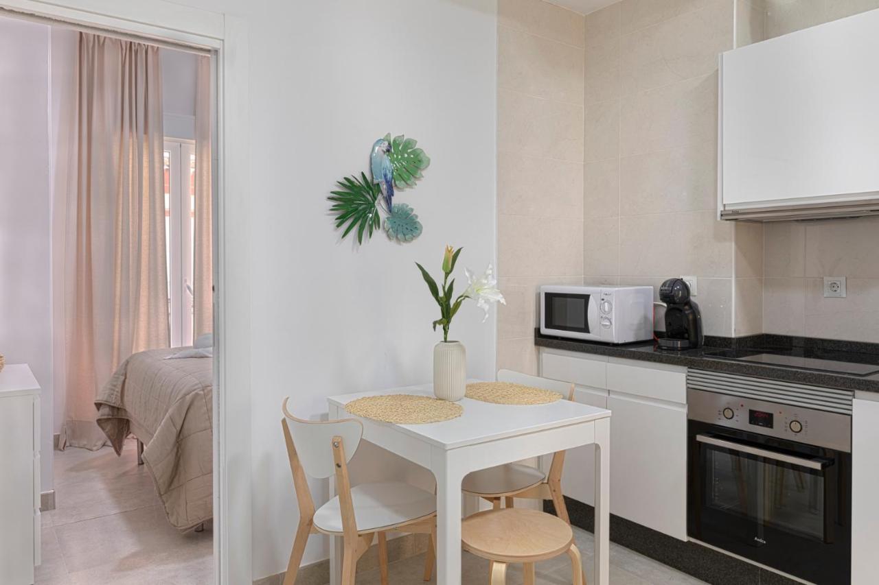 מאלגה Homeabout Juan De Austria Apartments מראה חיצוני תמונה