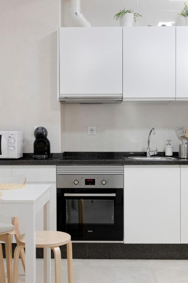 מאלגה Homeabout Juan De Austria Apartments מראה חיצוני תמונה