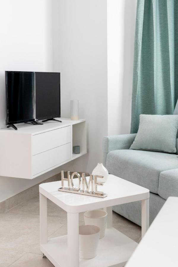 מאלגה Homeabout Juan De Austria Apartments מראה חיצוני תמונה