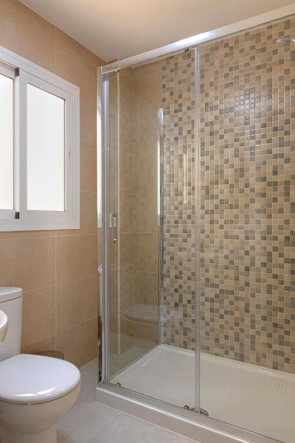 מאלגה Homeabout Juan De Austria Apartments מראה חיצוני תמונה
