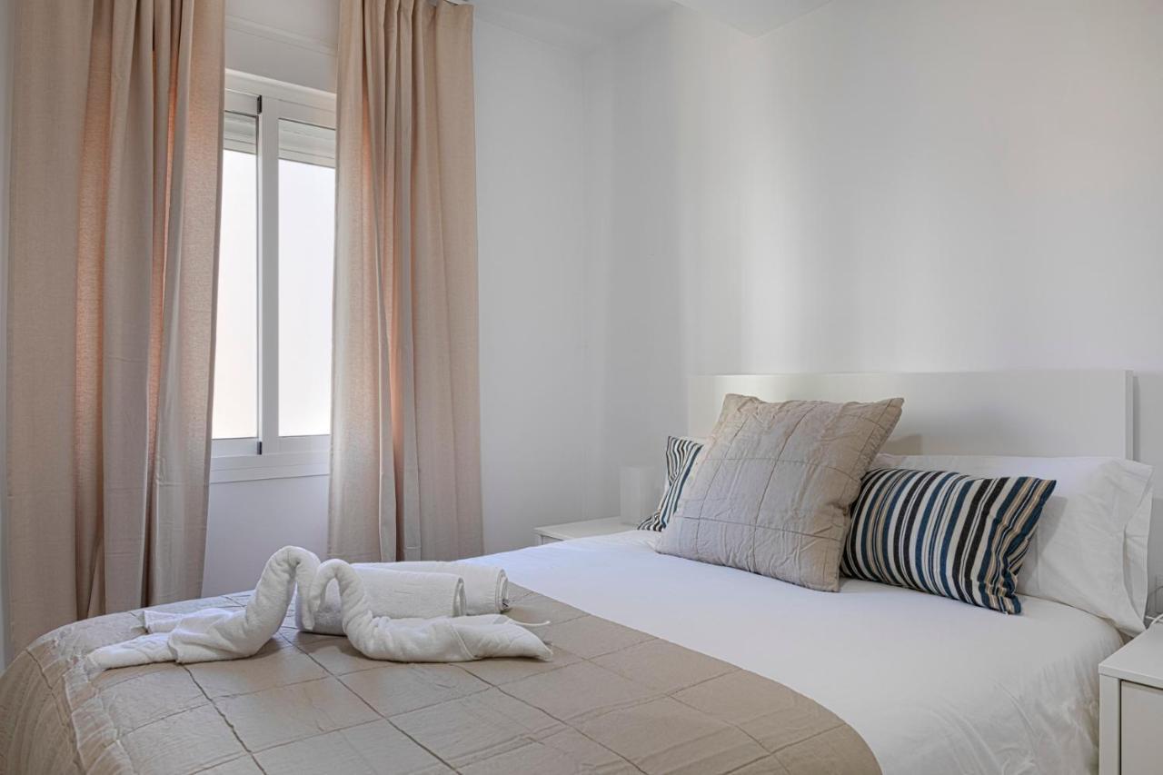 מאלגה Homeabout Juan De Austria Apartments מראה חיצוני תמונה