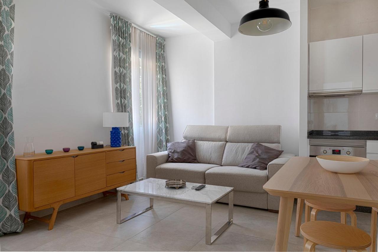 מאלגה Homeabout Juan De Austria Apartments מראה חיצוני תמונה
