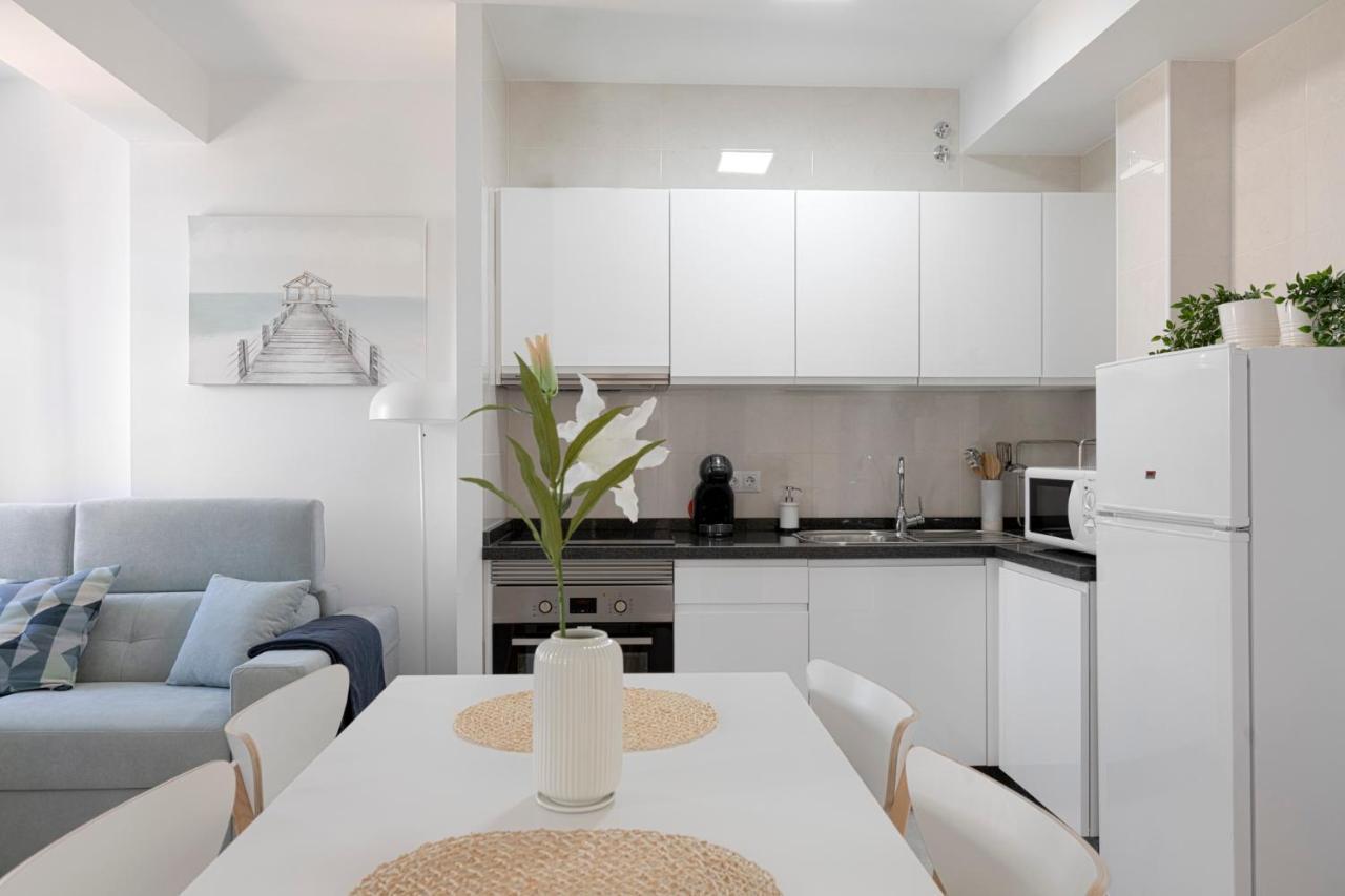 מאלגה Homeabout Juan De Austria Apartments מראה חיצוני תמונה